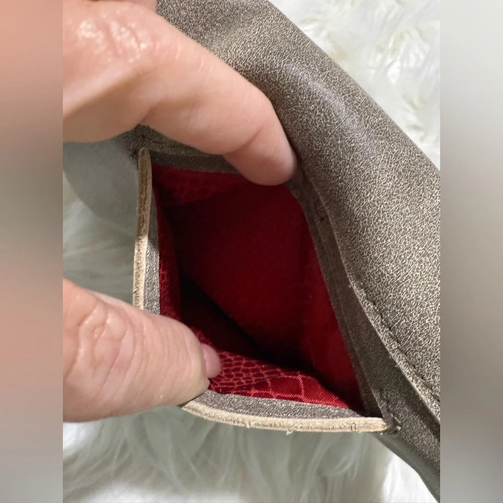 Hammitt VIP Medium Leather Clutch Crossbody Bag in Pewter Grey Red Zipper - Picture 16 of 16